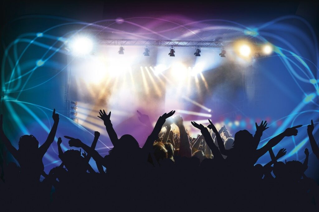 live concert, dance club, disco-388160.jpg